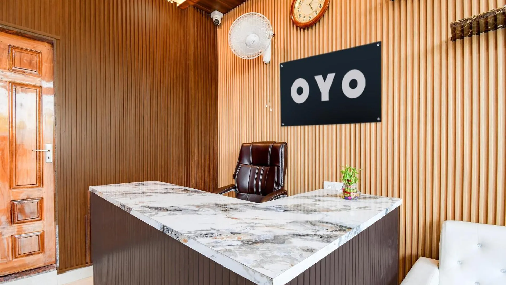Hotel O Aanandkanan Varanasi